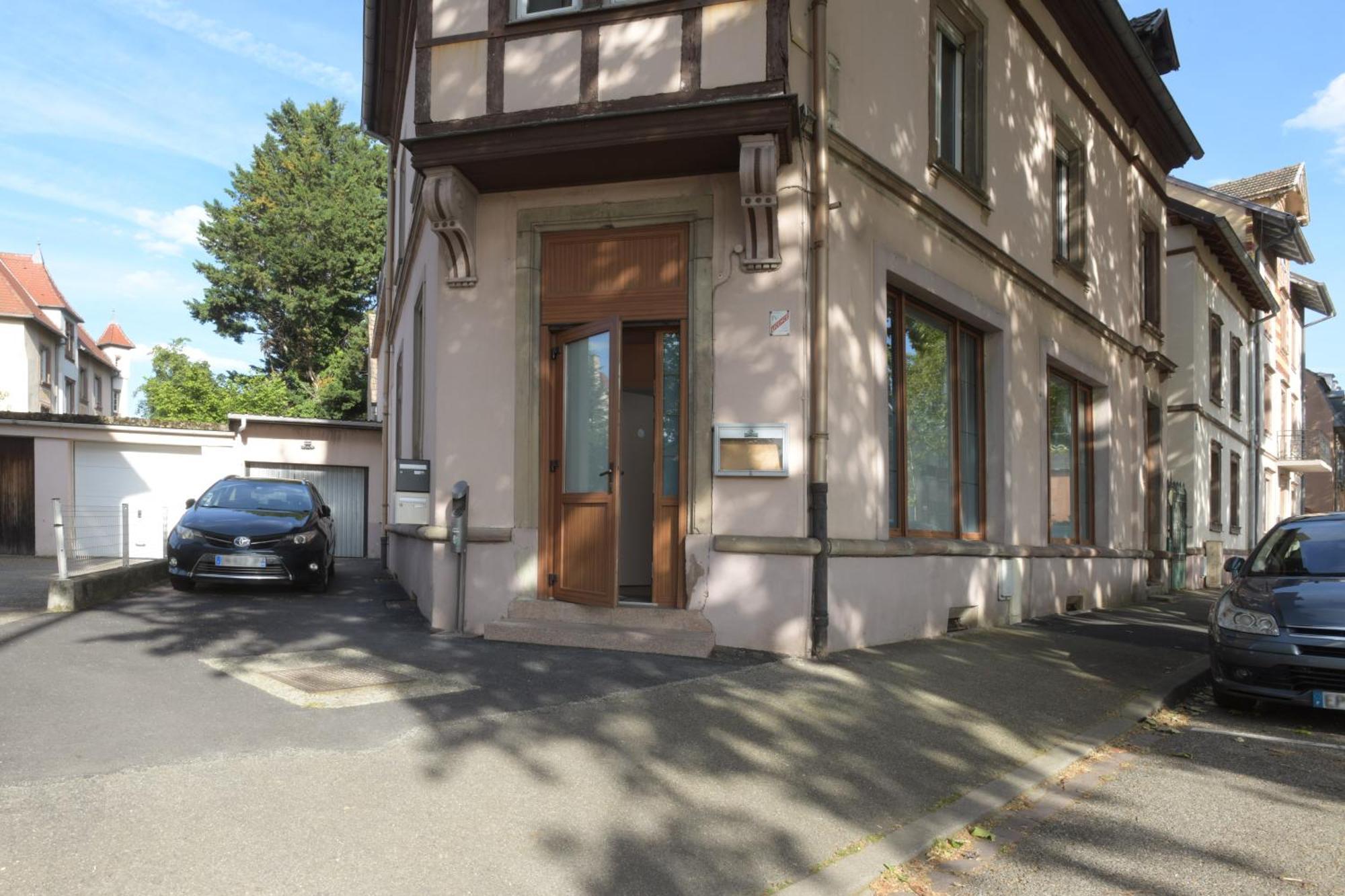 Au Cheval Blanc - Appartement Familial 6P Parking Prive Proche Colmar Centre Екстер'єр фото